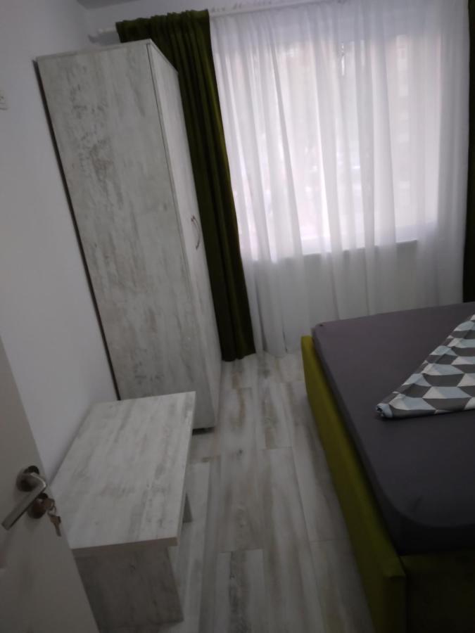 Luxury Apartament Curtea De Arges Ngoại thất bức ảnh