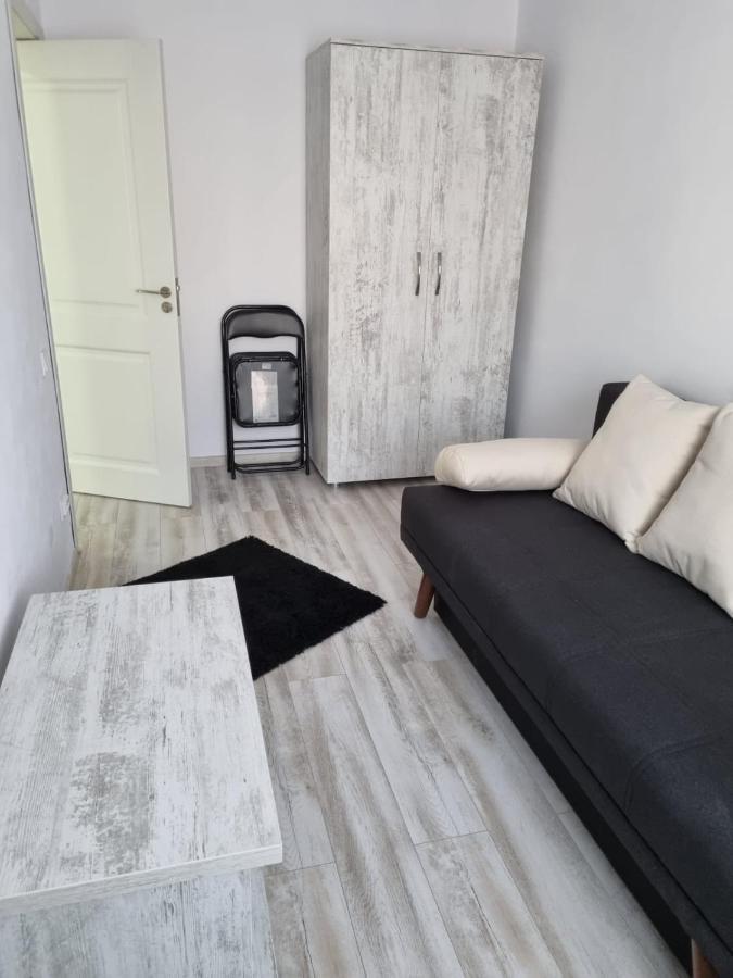 Luxury Apartament Curtea De Arges Ngoại thất bức ảnh